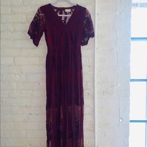 Altar’d state burgundy boho dress - worn once - size small